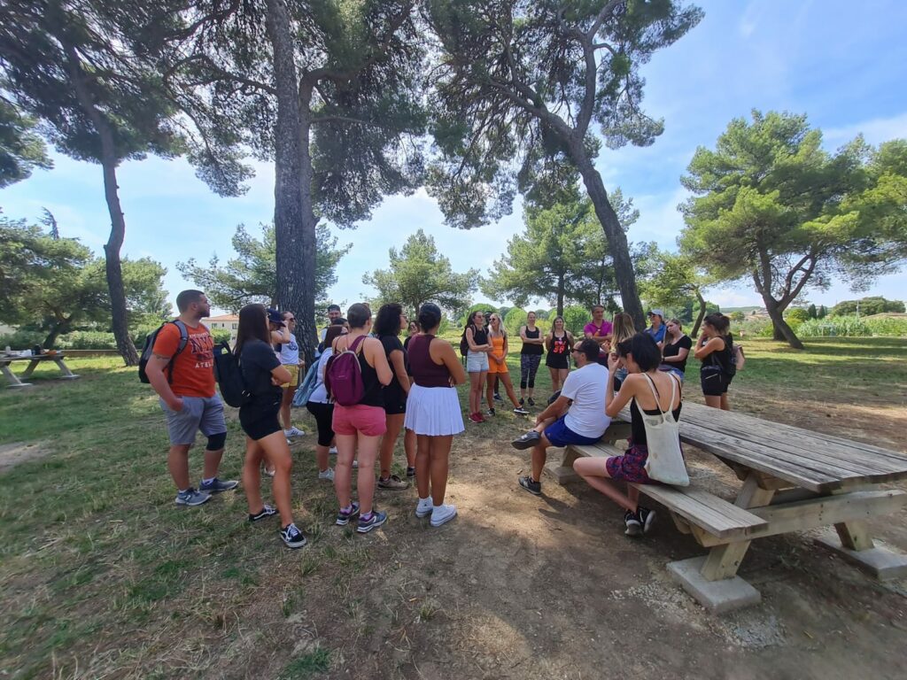 Groupe séminaire d'entreprise pendant des Natur'O Games