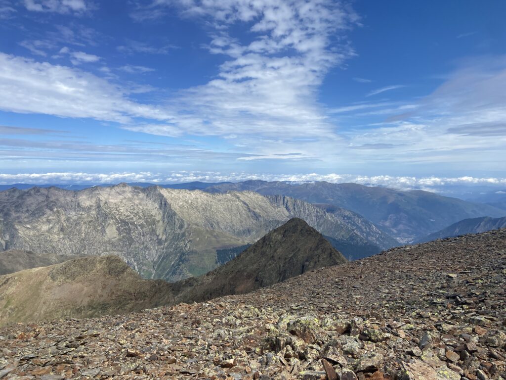 Pyrénées Montcalm trek 3000m