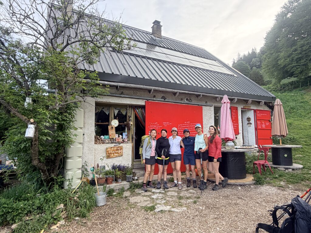 Première nuit en refuge pendant un week-end rando entre femmes